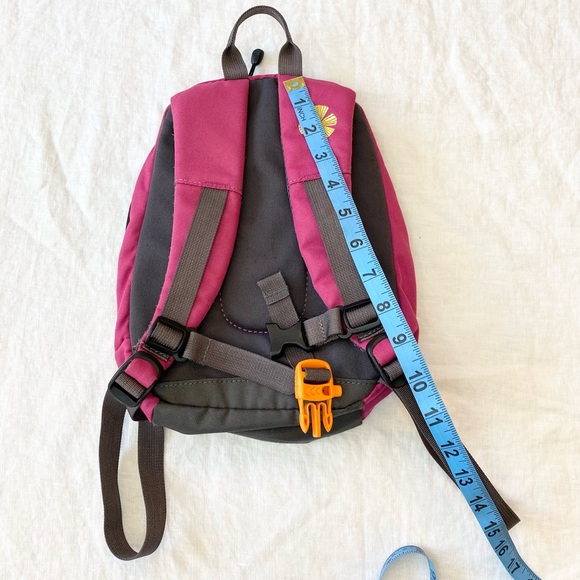 ✨Host Pick✨ REI Children’s Backpack - Picture 9 of 11